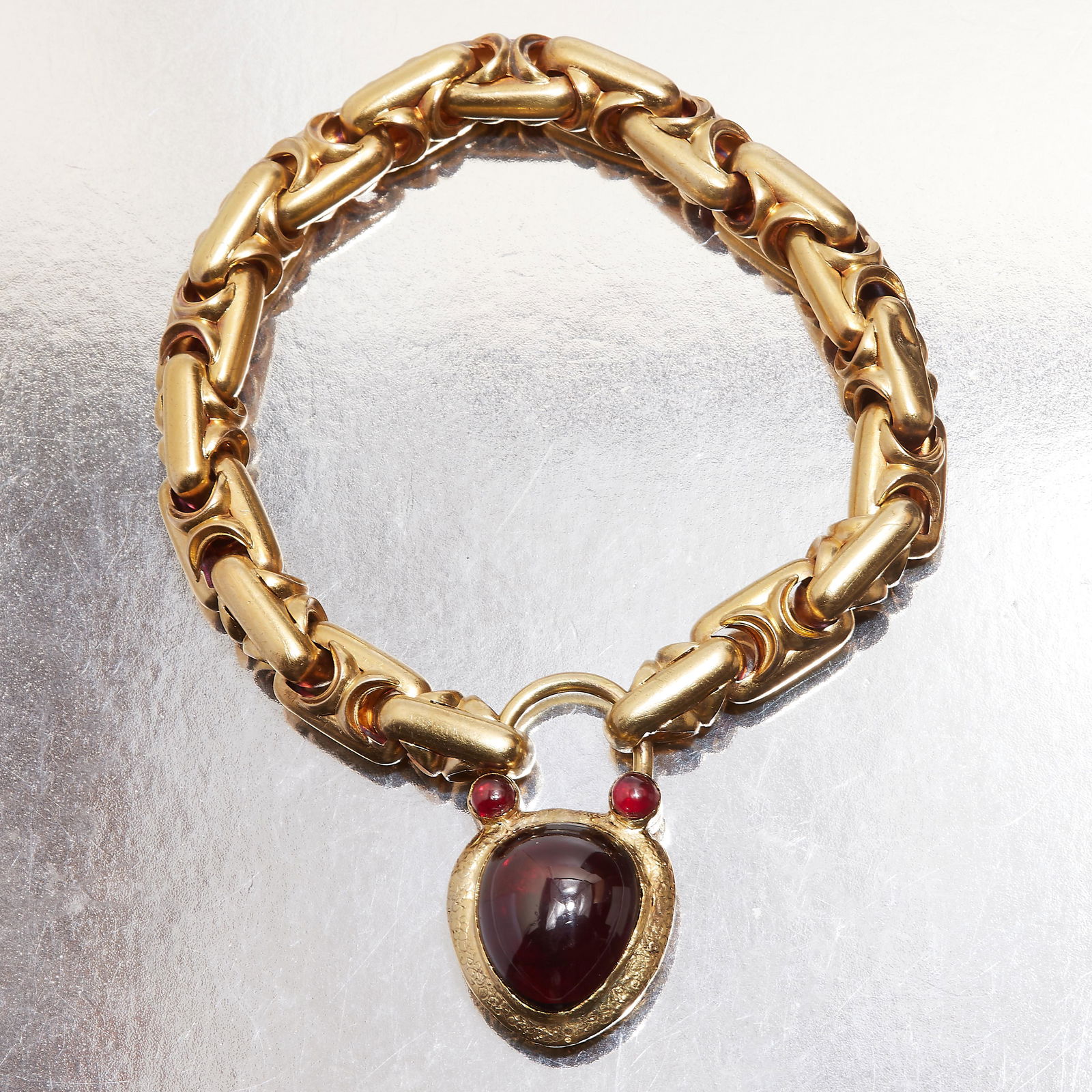 VICTORIAN MORNING BRACELET (1 of 1)