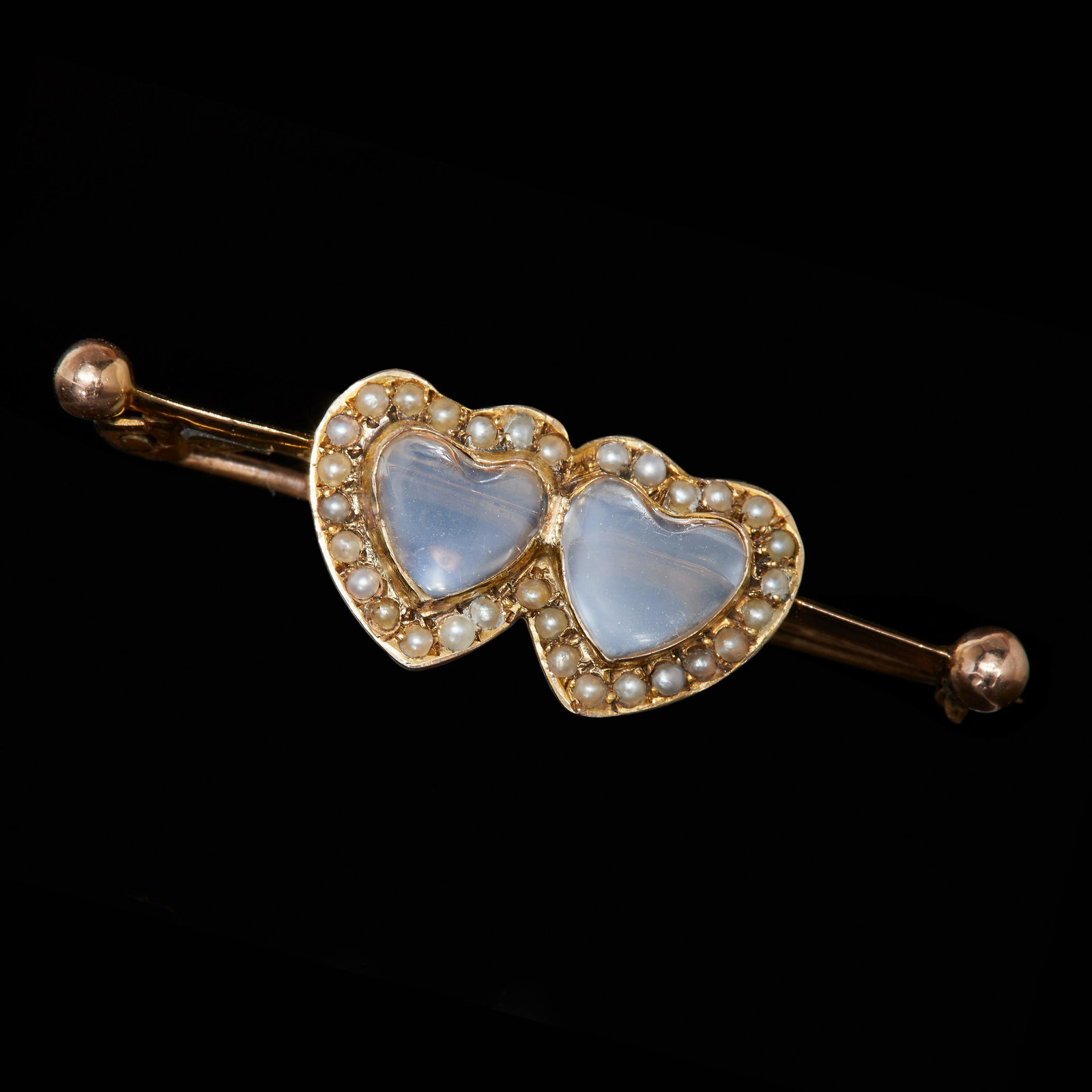 VICTORIAN MOONSTONE AND PEARL DOUBLE HEART BROOCH (1 of 1)
