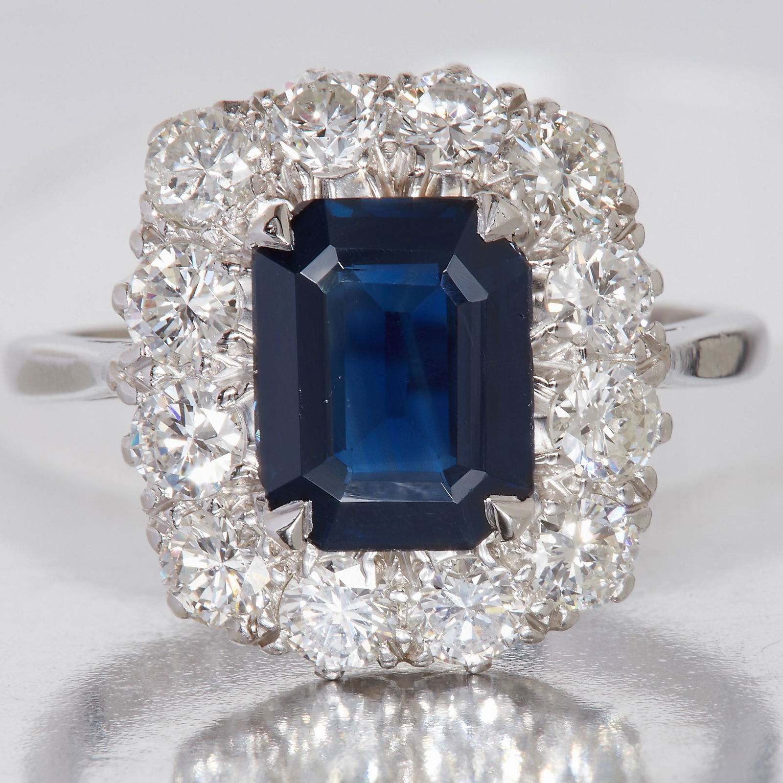 SAPPHIRE AND DIAMOND CLUSTER RING (1 of 1)