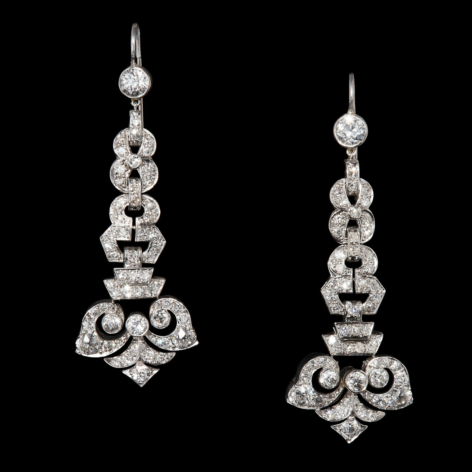 IMPRESSIVE PAIR OF ART DECO DIAMOND DROP EARRINGS (1 of 1)