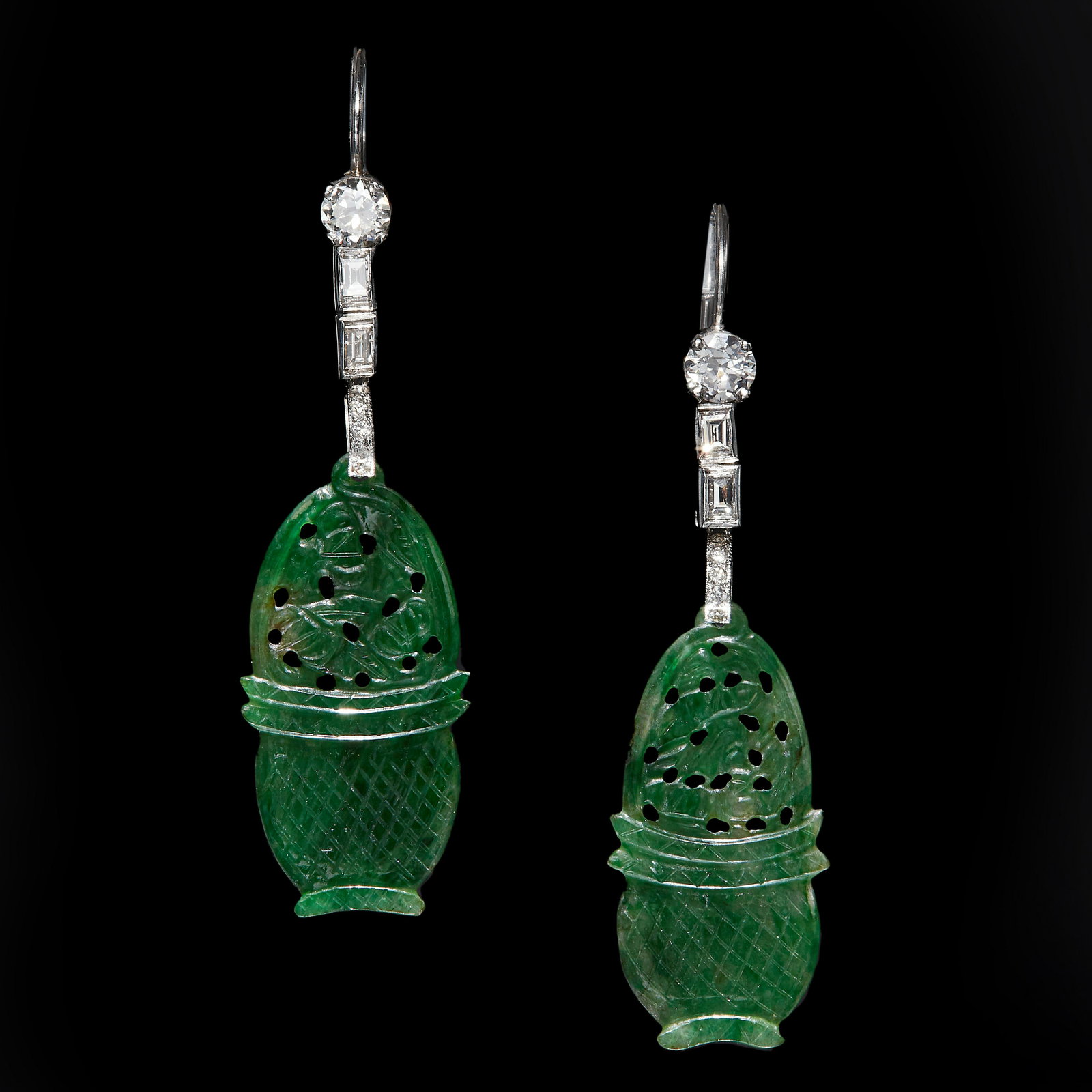 PAIR OF JADE AND DIAMOND DROP EARRINGS (1 of 2)