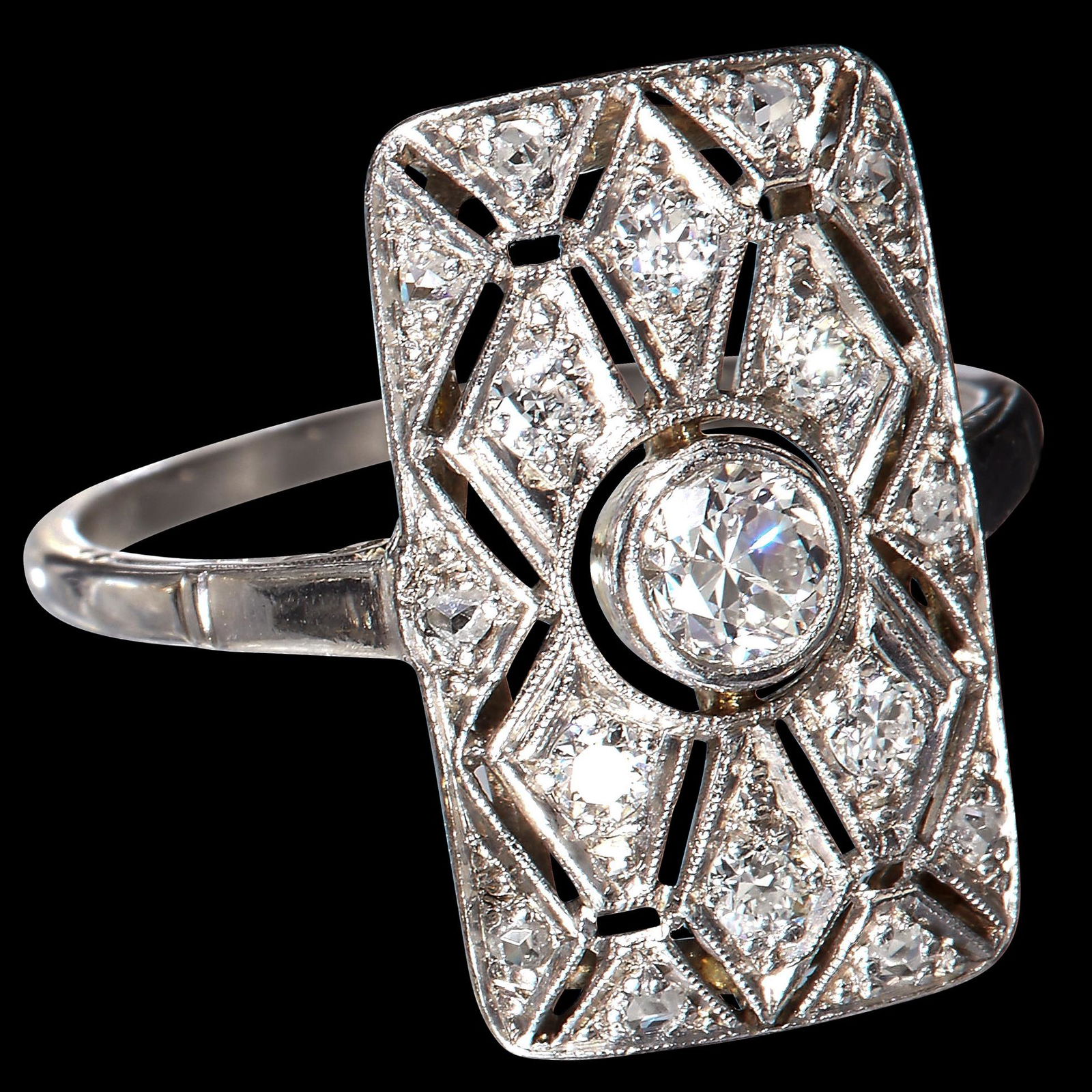 ART-DECO DIAMOND CLUSTER RING (1 of 1)