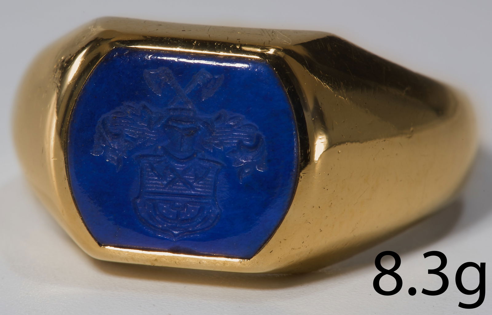 A LAPIS LAZULI  SIGNET RING (1 of 1)