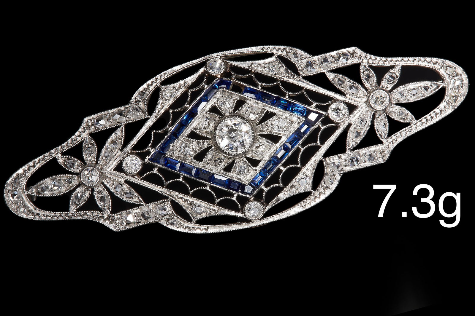 IMPRESSIVE ART DECO DIAMOND AND SAPPHIRE BROOCH (1 of 1)