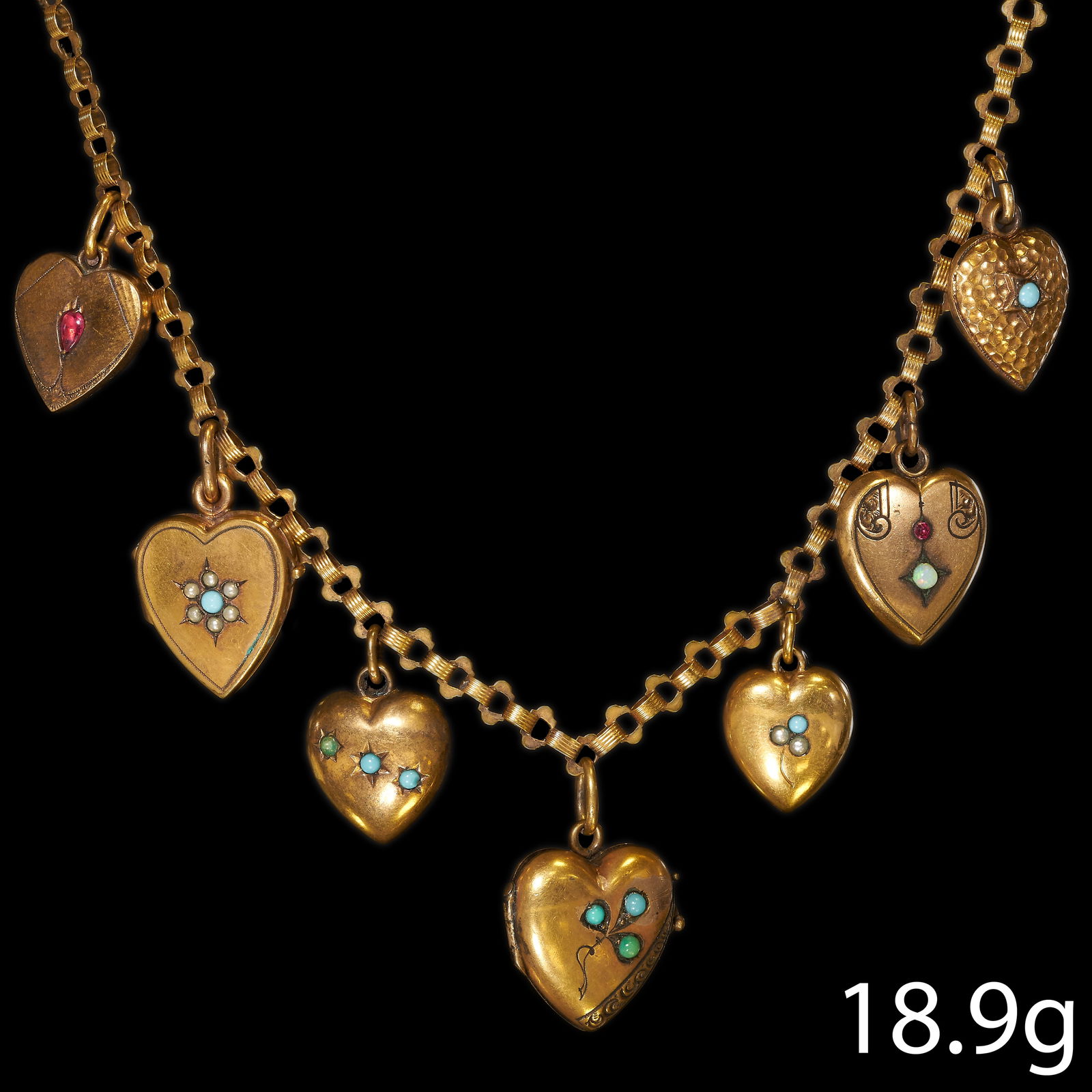 ANTIQUE HEART DROP GOLD NECKLACE (1 of 1)