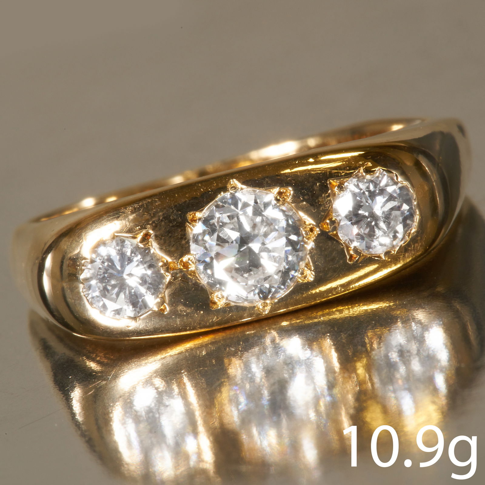 3-STONE DIAMOND RING (1 of 1)