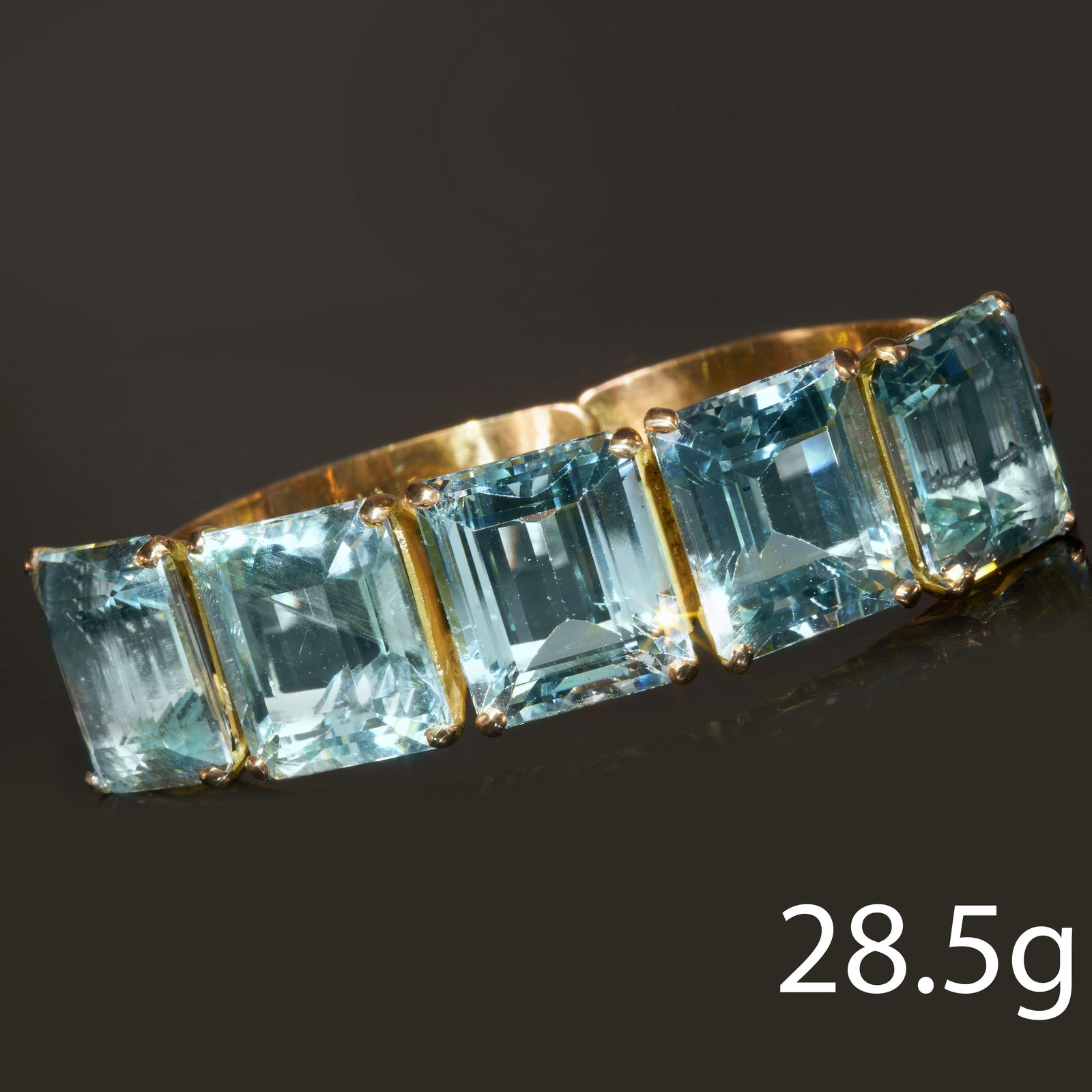 FINE LARGE AQUAMARINE 5-STONE BANGLE (1 of 1)