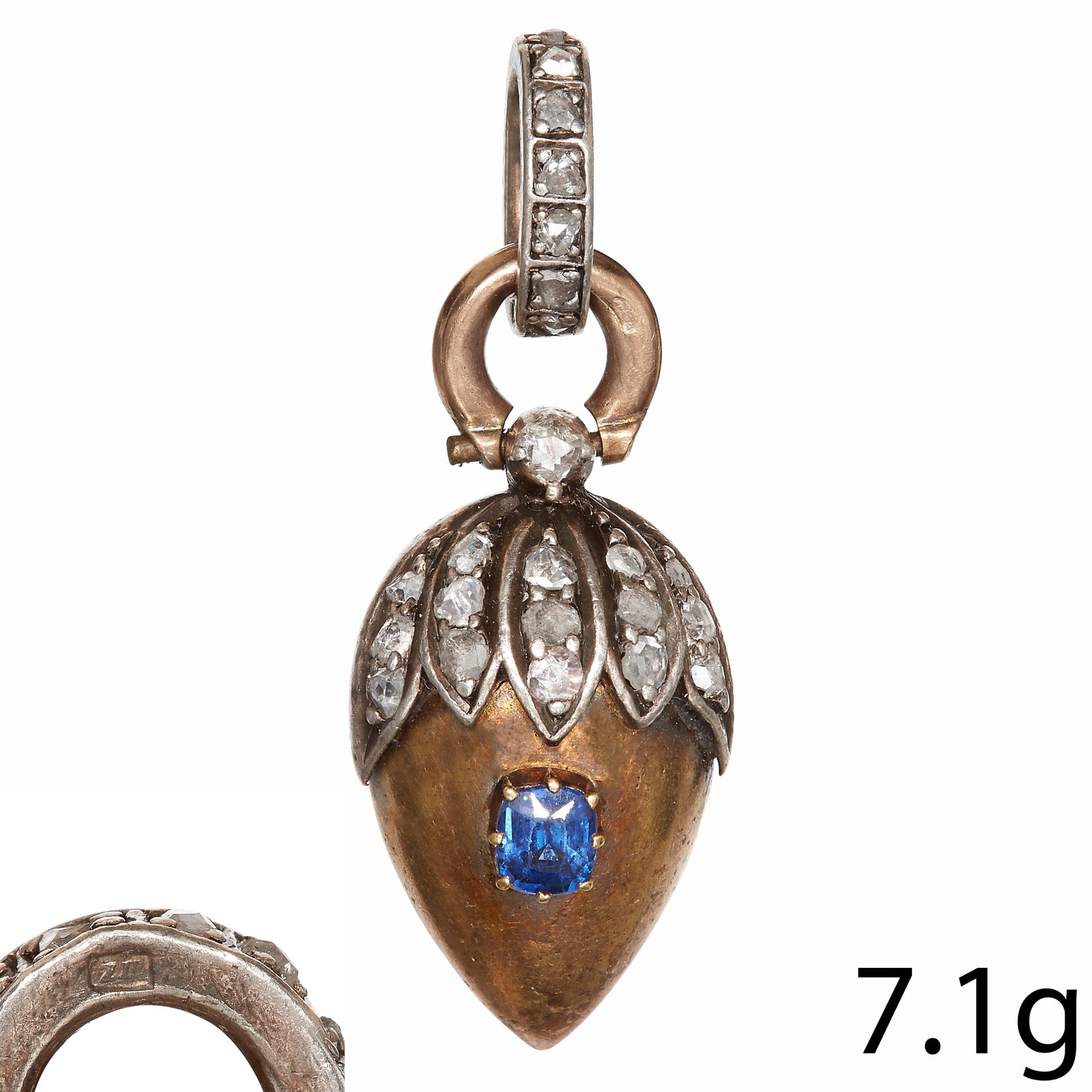FINE ANTIQUE SAPPHIRE AND DIAMOND ACORN PENDANT: FINE ANTIQUE SAPPHIRE AND DIAMOND ACORN PENDANTVibrant blue sapphire.Acorn top set with bright and lively diamonds.L. 3.4 cm.7.1 grams.Fine pendant, good condition.