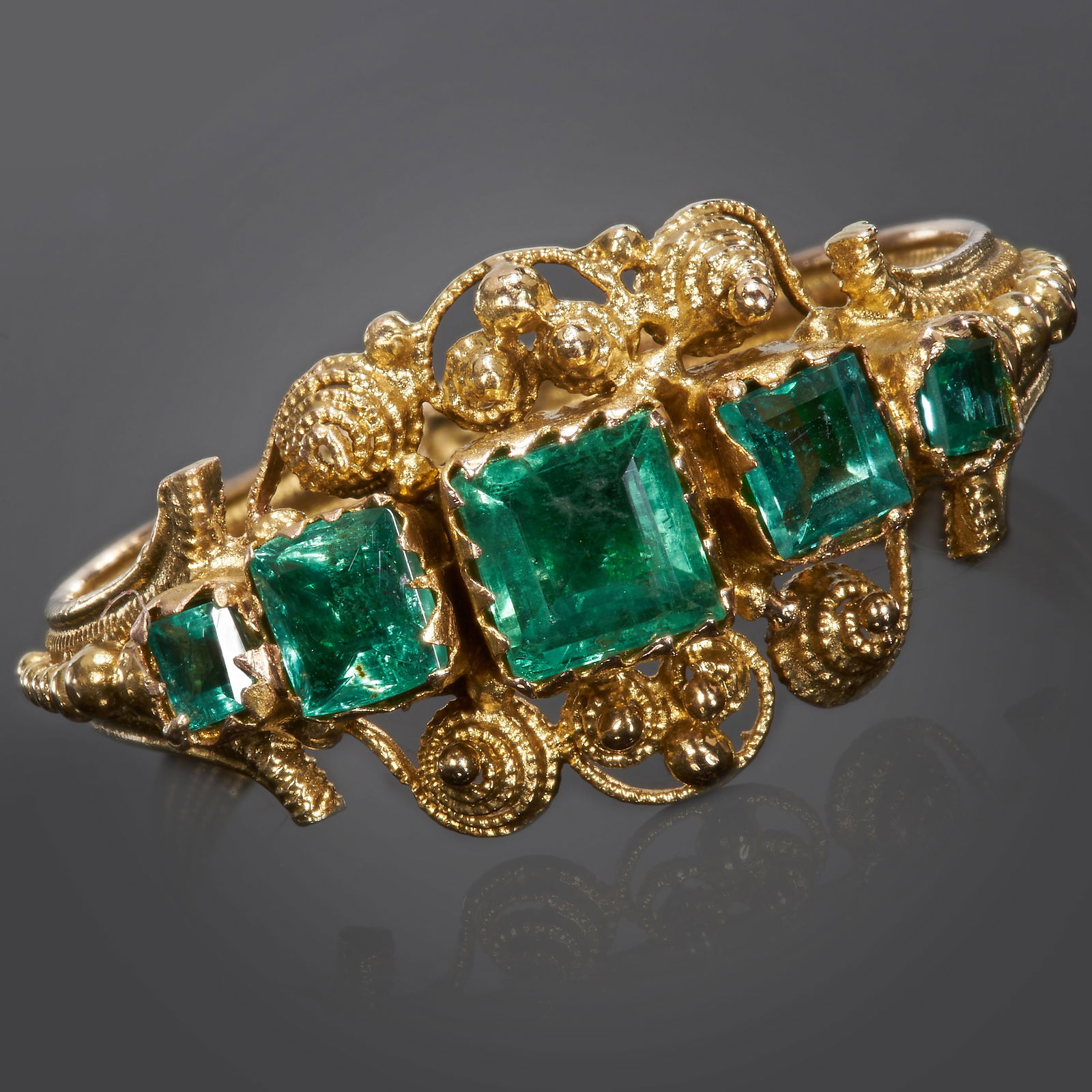 ANTIQUE EMERALD 5-STONE RING (1 of 2)