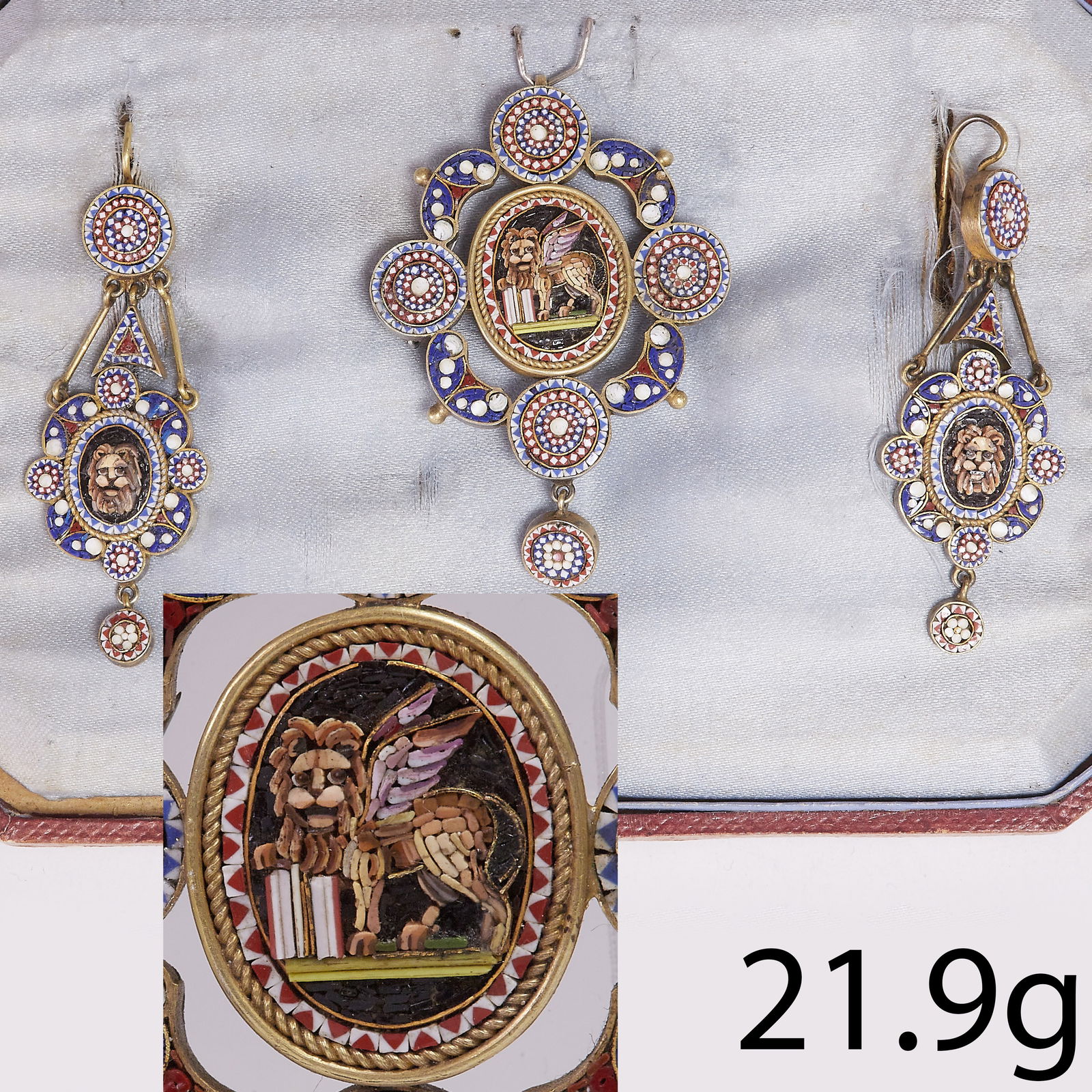 UNUSUAL ANTIQUE MICRO MOSAIC PENDANT/BROOCH AND EARRINGS SET, VENETIAN LION (1 of 1)