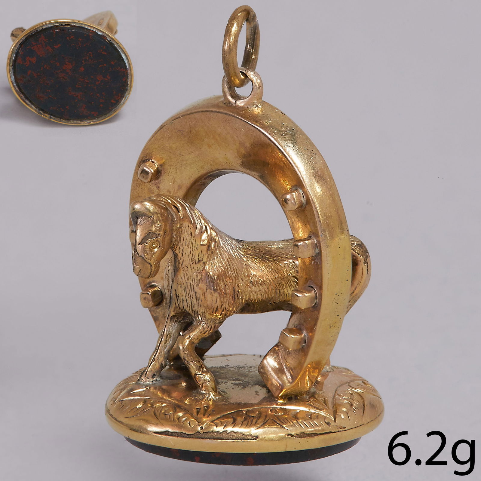 ANTIQUE HORSE AND HORSE SHOE GOLD SEAL PENDANT (1 of 1)