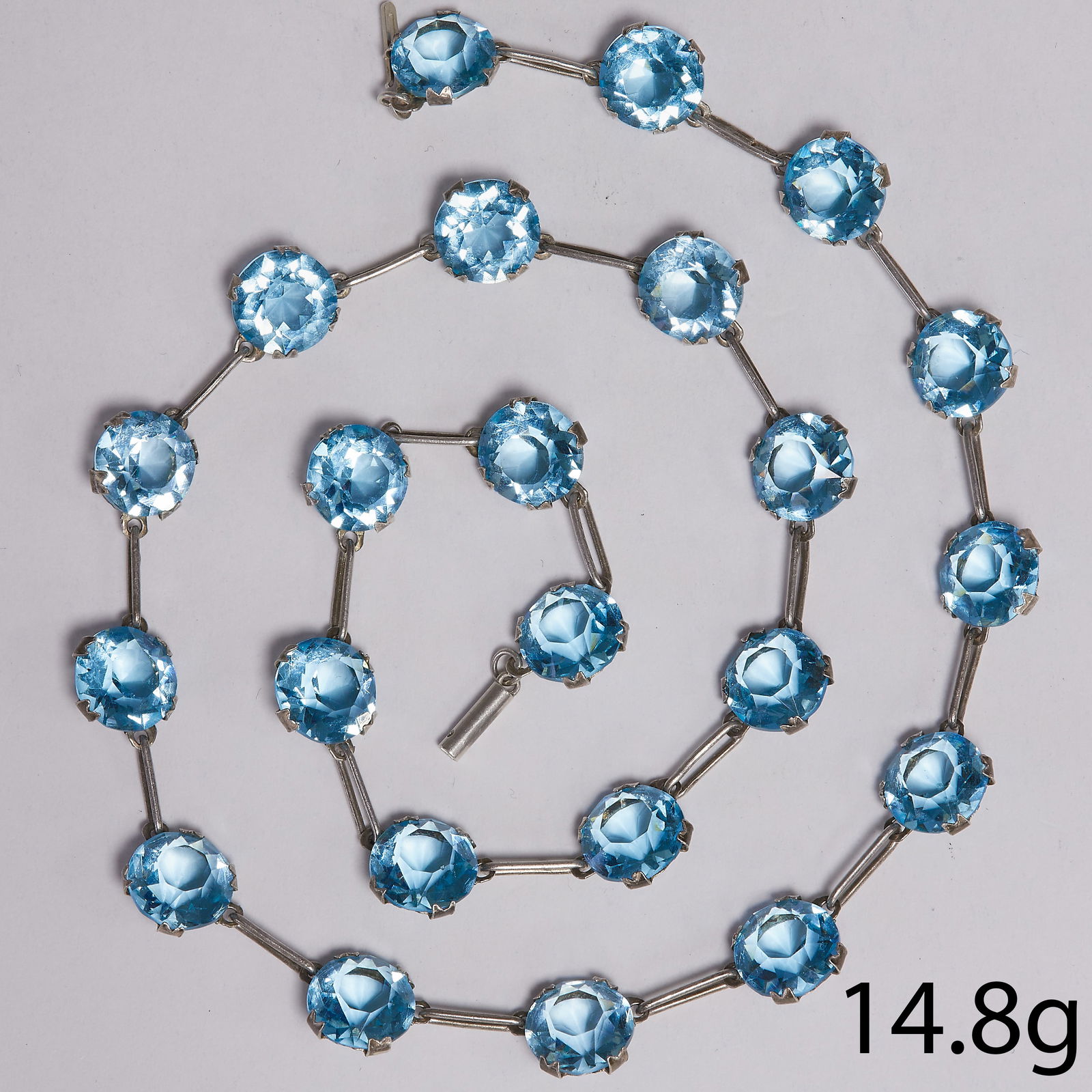 BLUE PASTE NECKLACE (1 of 1)