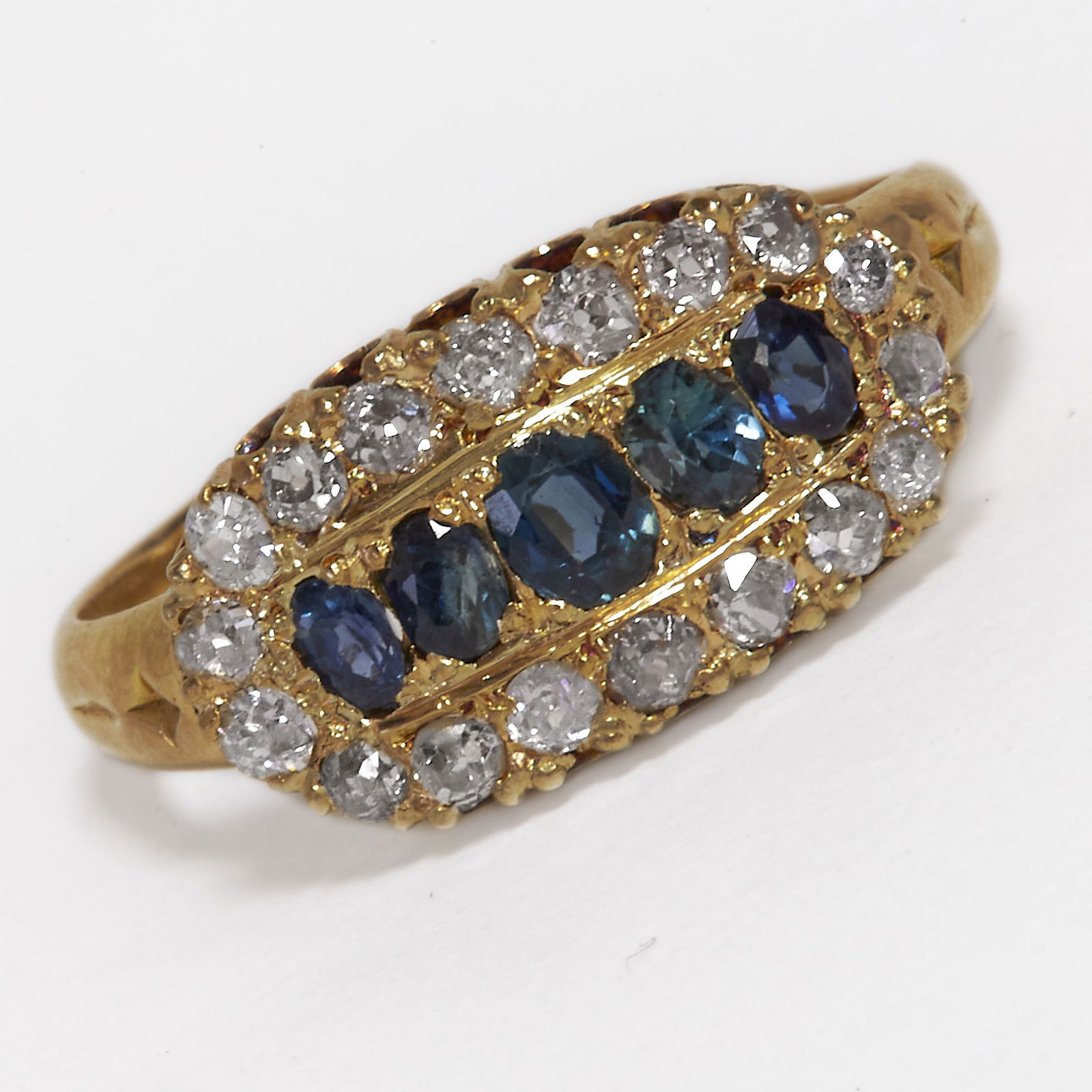 SAPPHIRE AND DIAMOND RING (1 of 1)