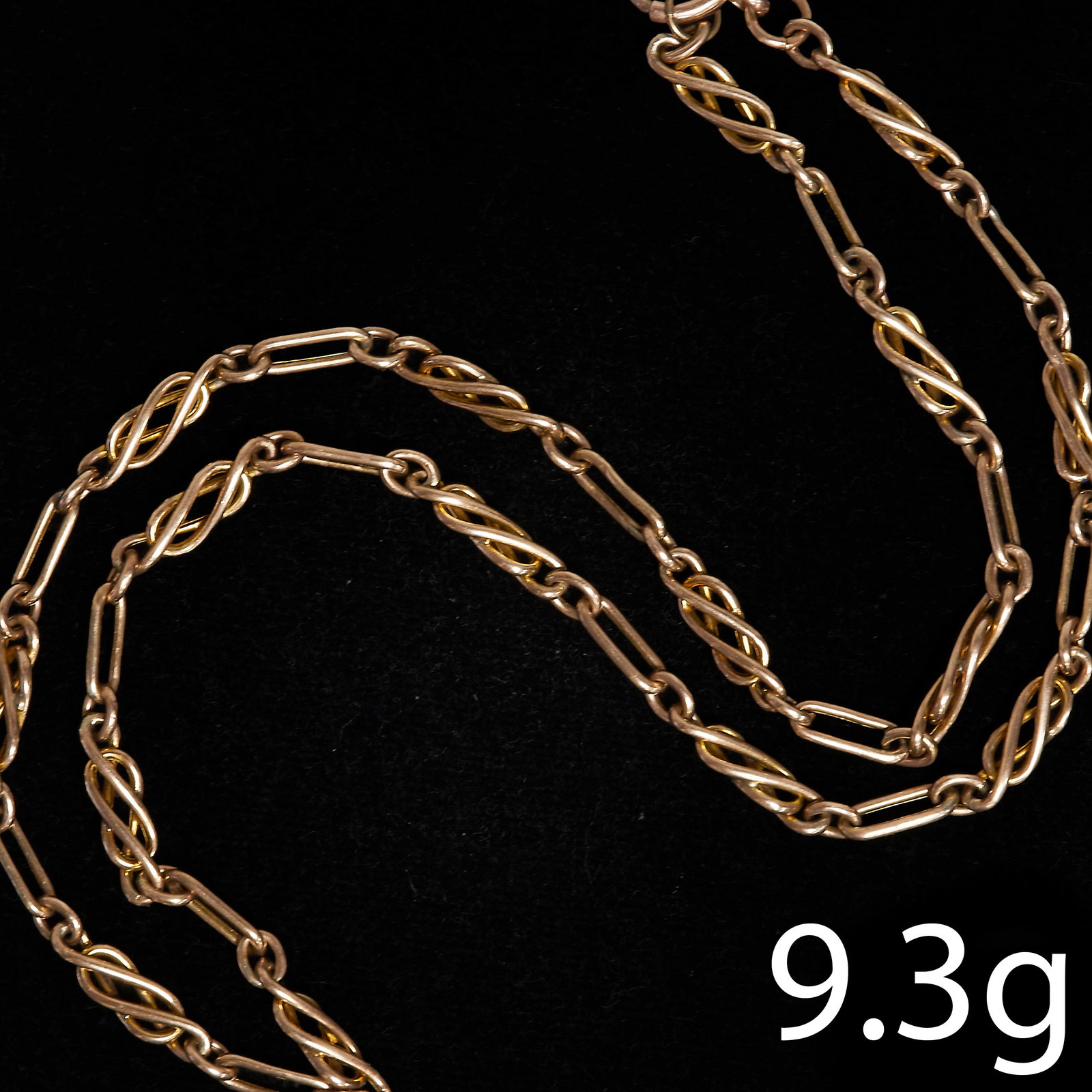 ANTIQUE FANY LINK GOLD NECKLACE: ANTIQUE FANY LINK GOLD NECKLACE,9.3 grams.L. 47 cm.