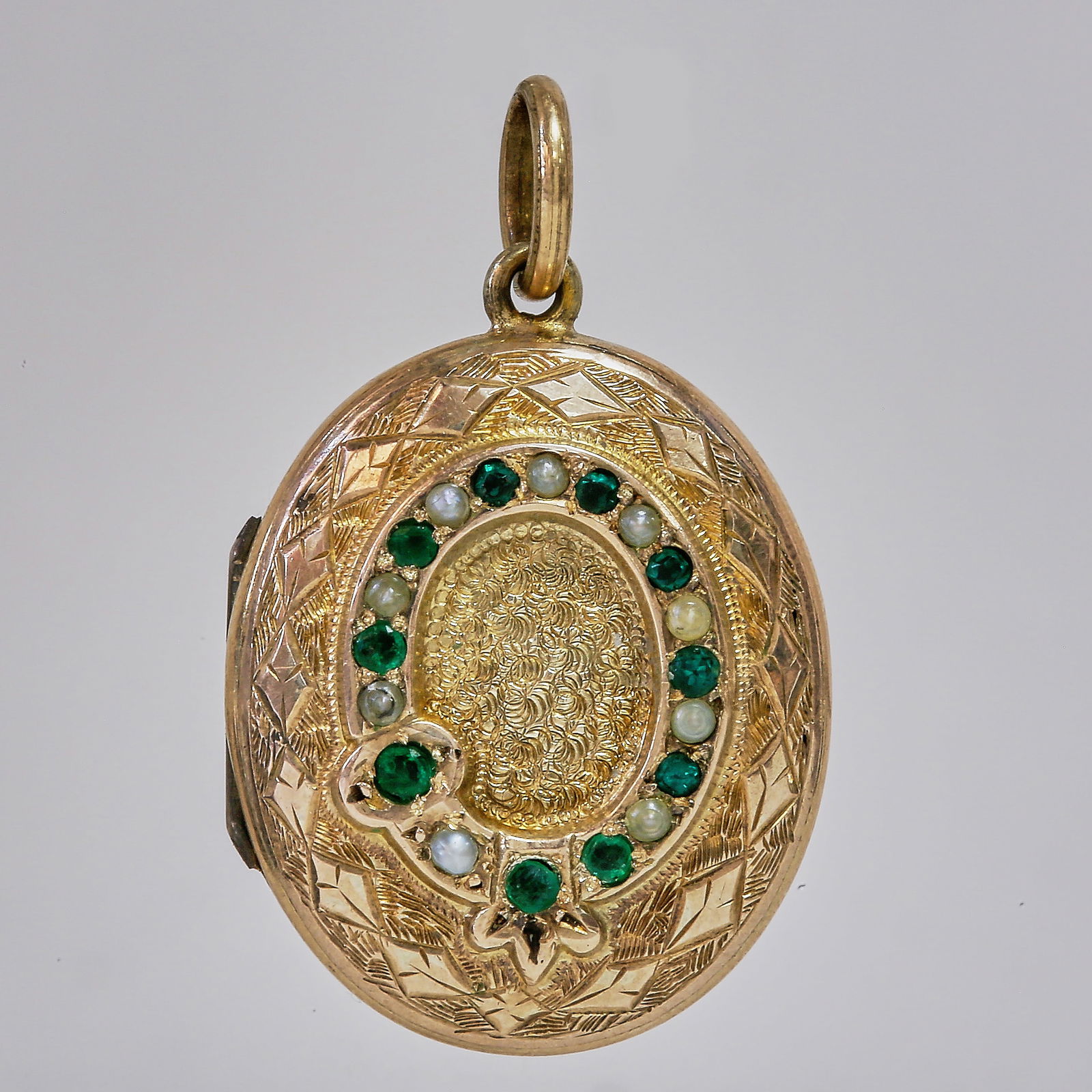 ANTIQUE LOCKET PENDANT WITH PEARLS AND GREEN STONES (1 of 1)