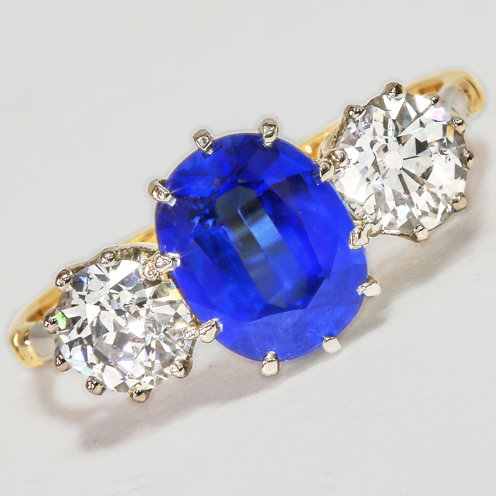 ANTIQUE SAPPHIRE AND DIAMOND THREE STONE RING (1 of 1)
