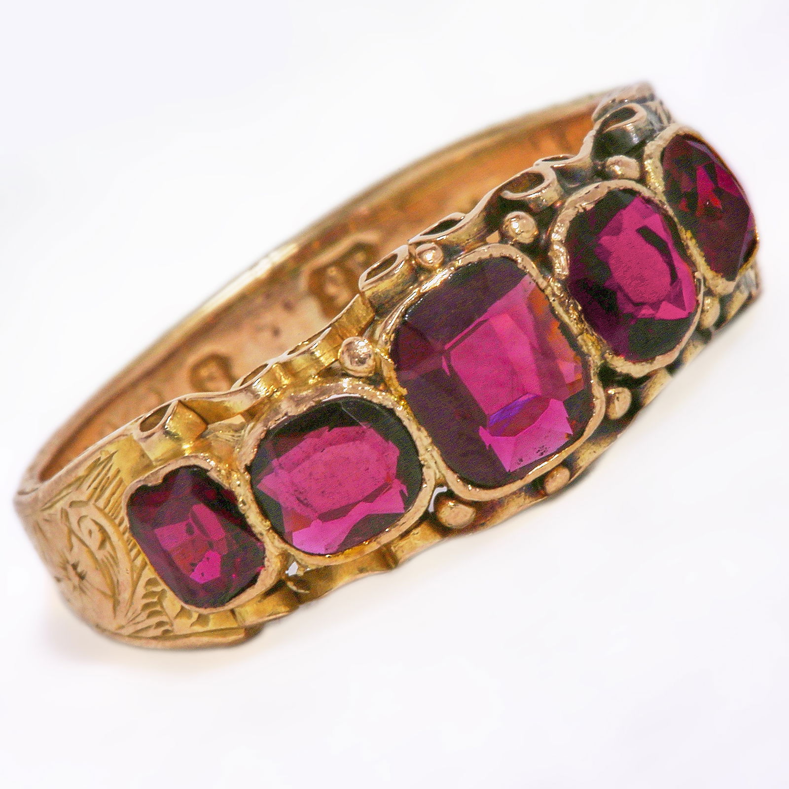 ANTIQUE GARNET FIVE STONE RING (1 of 1)