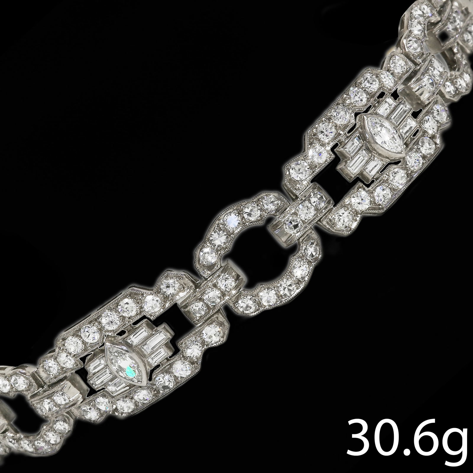 ELEGANT ART DECO DIAMOND BRACELET