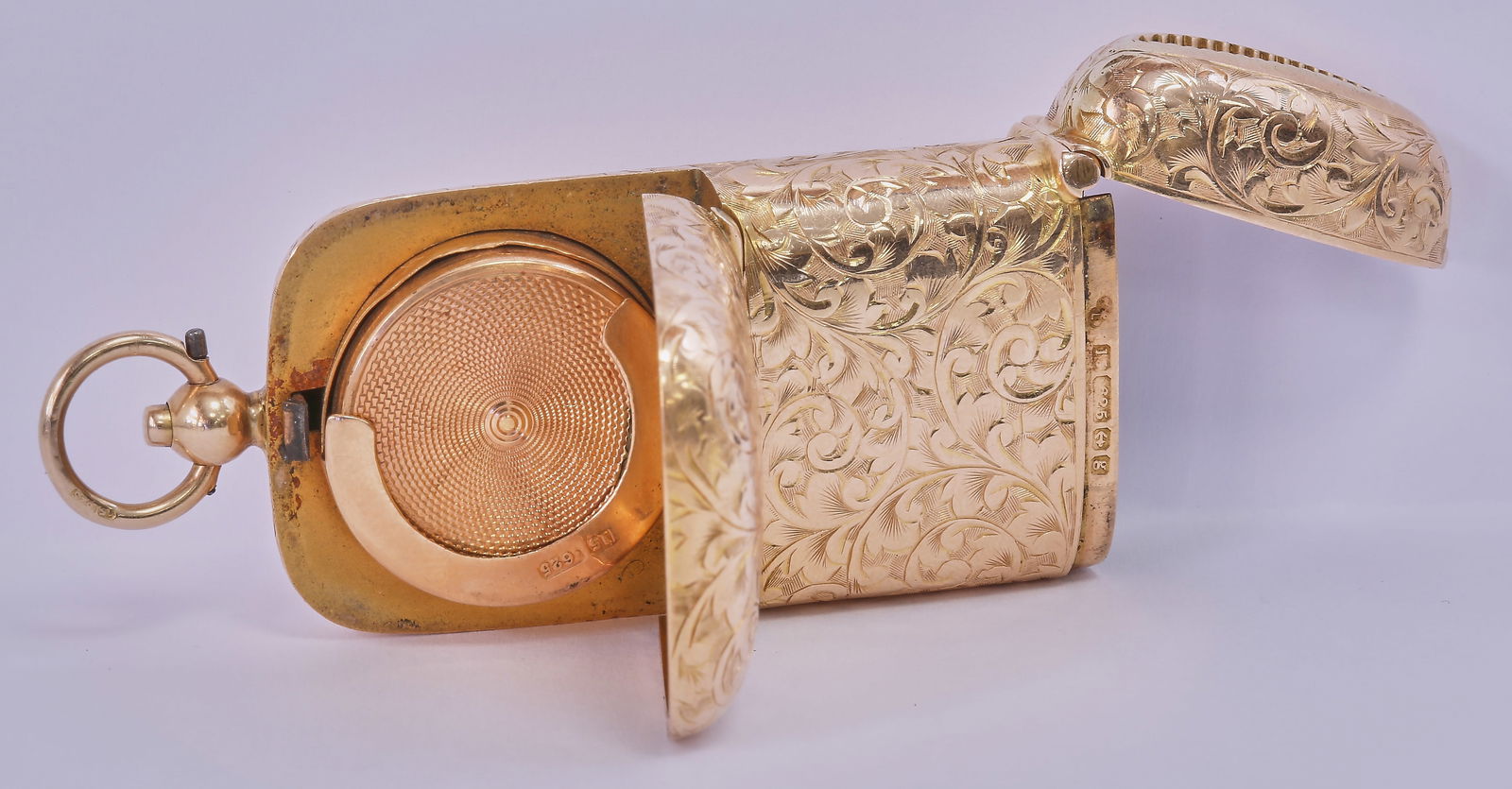 FINE EDWARDIAN GOLD COMBINED VESTA AND SOVEREIGN CASE (1 of 1)