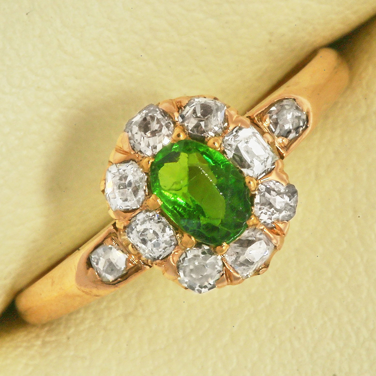 DEMANTOID GARNET AND DIAMOND CLUSTER RING (1 of 1)