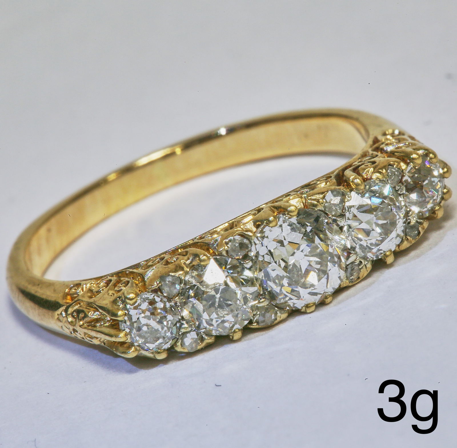 DIAMOND 5-STONE RING (1 of 1)