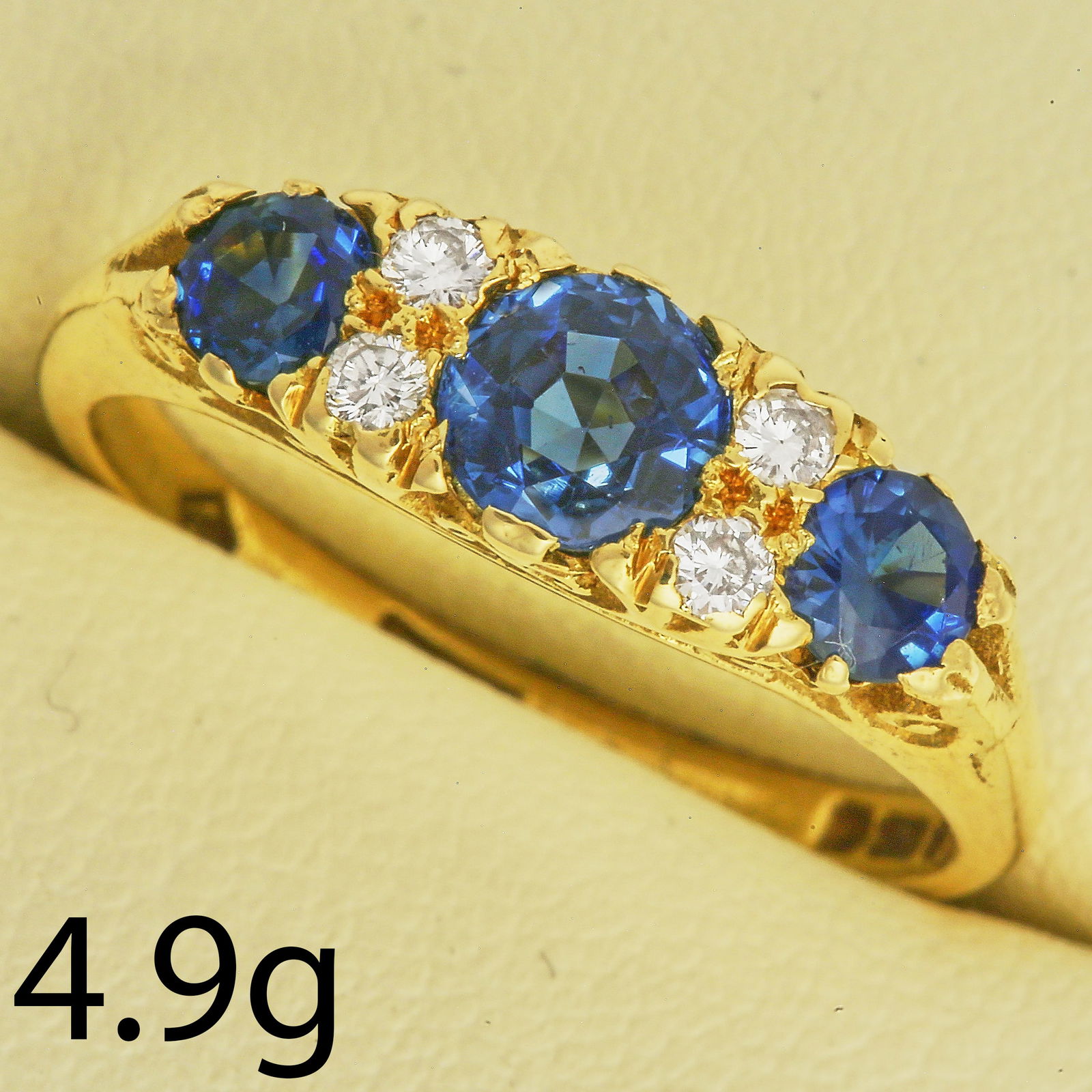 ANTIQUE SAPPHIRE AND DIAMOND RING (1 of 1)