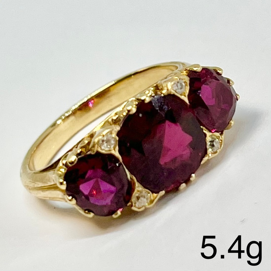 CERTIFICATED FINE RUBY 3-STONE RING (1 of 1)