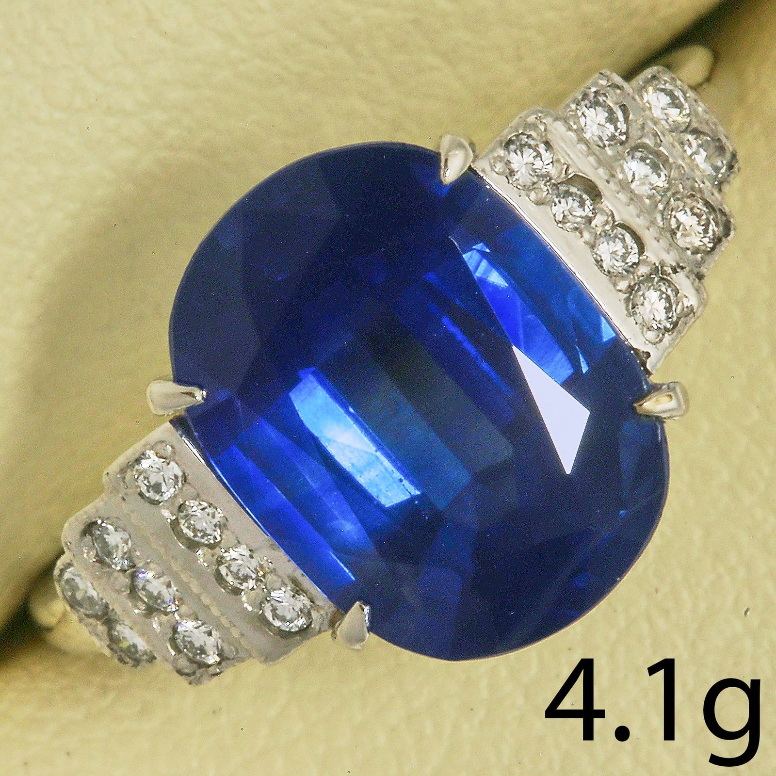 SAPPHIRE AND DIAMOND RING (1 of 1)