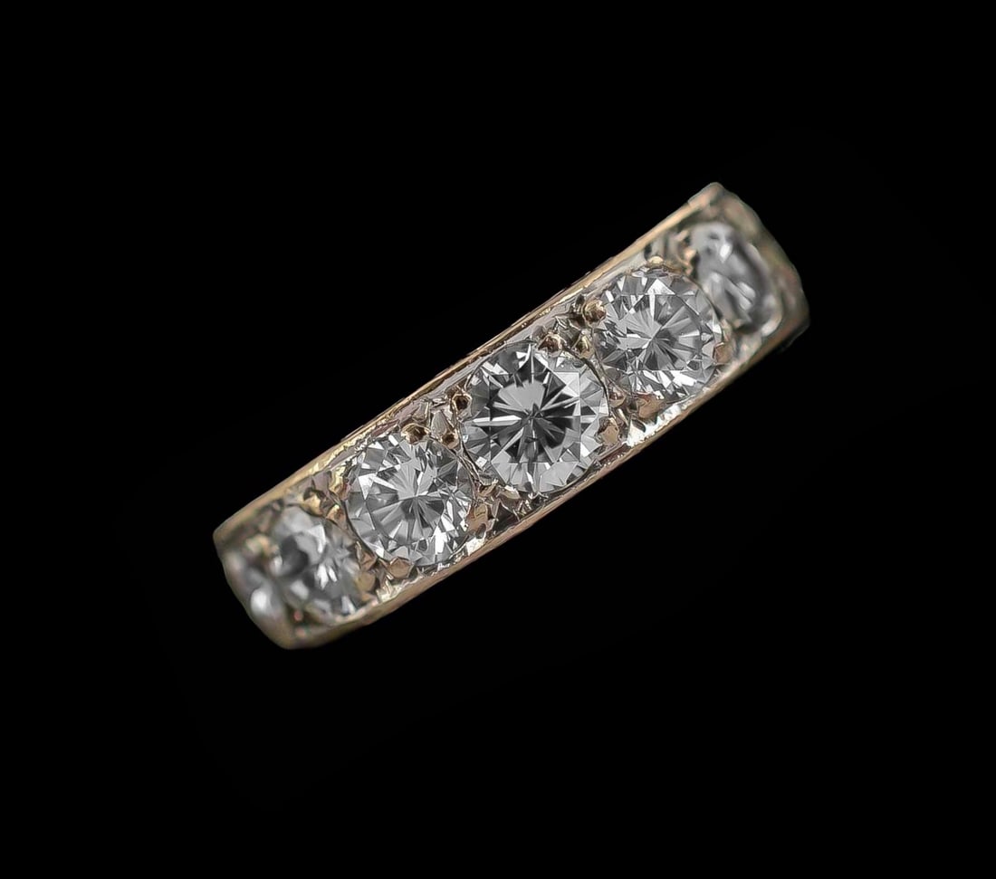 FINE DIAMOND 7-STONE RING (1 of 1)