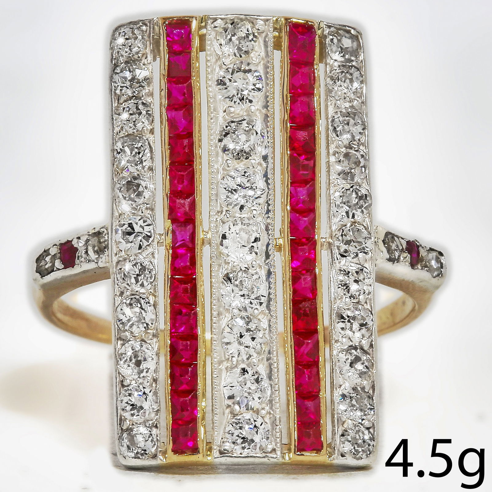 ELEGANT ART DECO RUBY AND DIAMOND RING: ELEGANT ART DECO RUBY AND DIAMOND RING4.5 grams high carat god rich vibrant well matched rubies bright lively old cut diamonds approx 1.30 ct ring head 2.3 cm size S