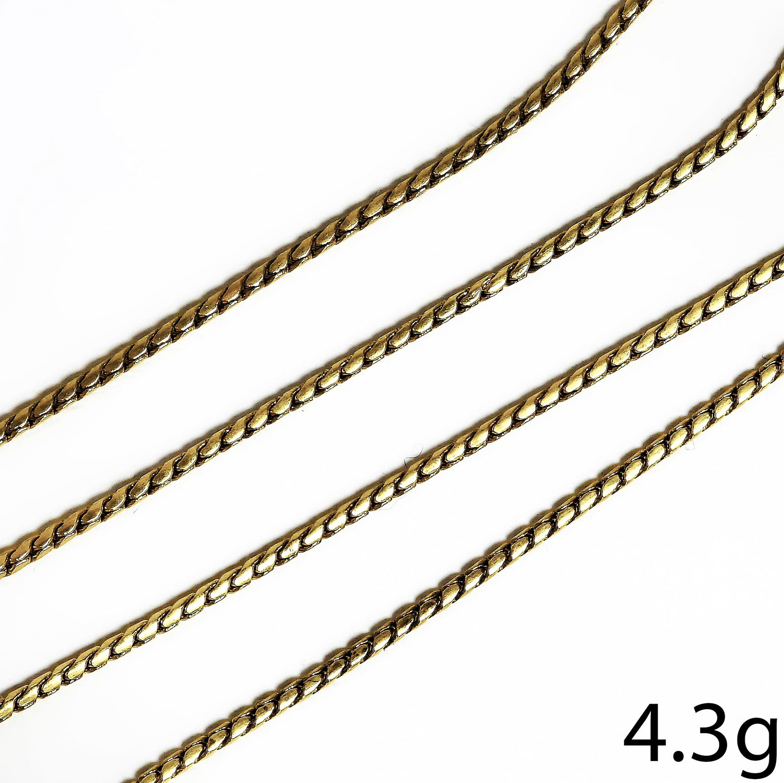 ANTIQUE GOLD CHAIN: ANTIQUE GOLD CHAIN 4.3 grams L 42 cm