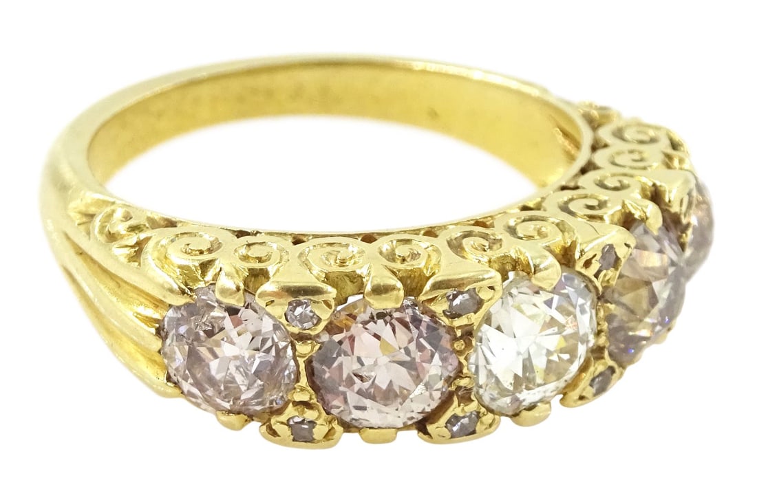 FINE DIAMOND 5-STONE RING (1 of 1)