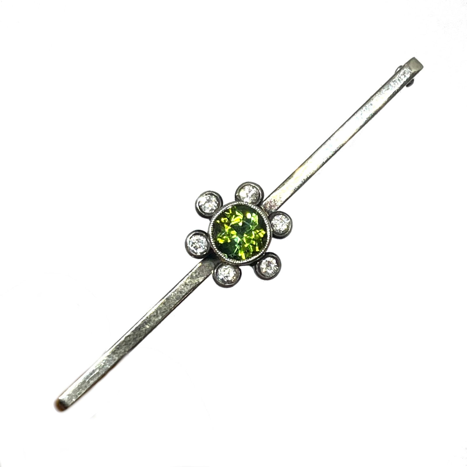 PERIDOT AND DIAMOND GOLD BROOCH (1 of 1)