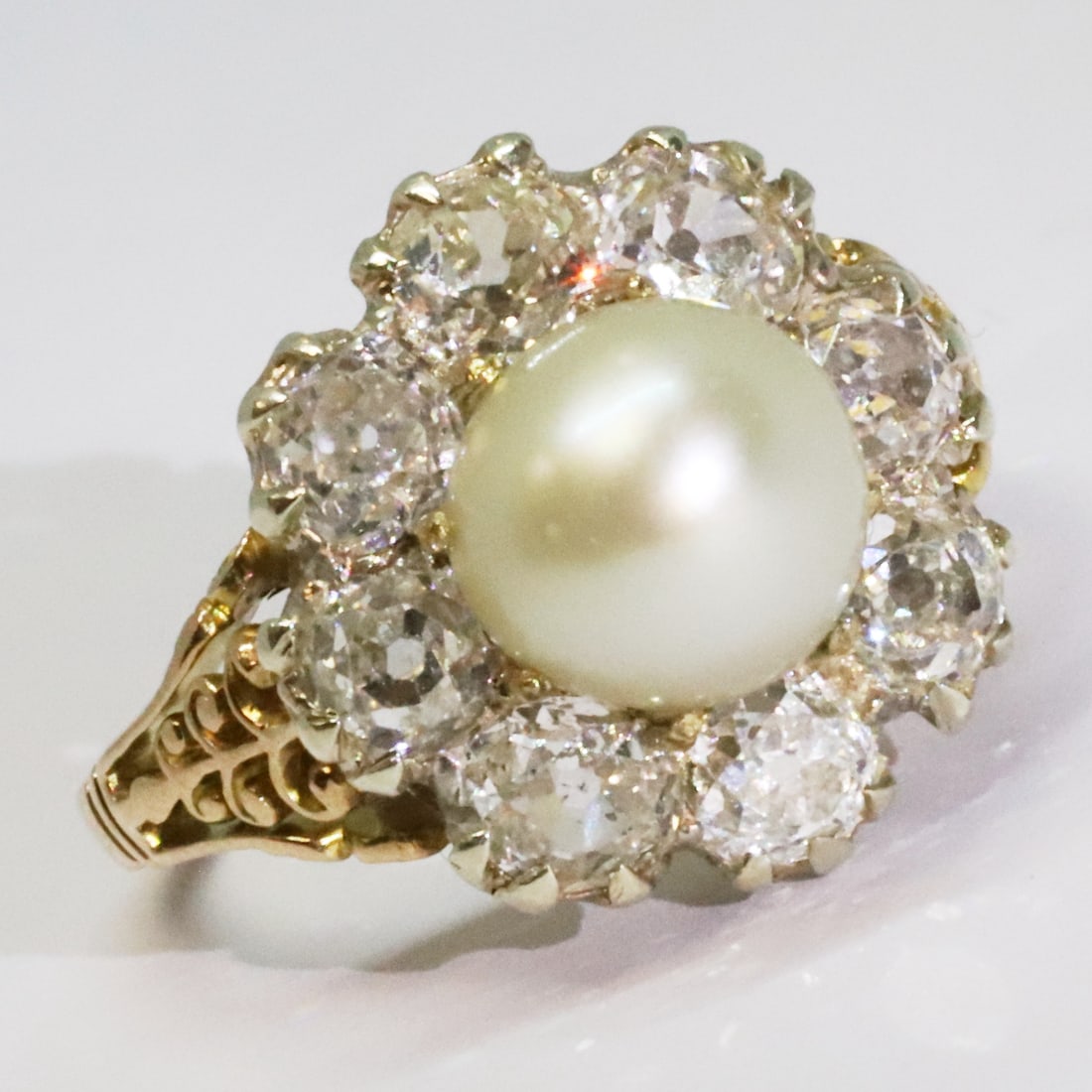 CERTIFICATED NATURAL SALTWATER PEARL AND DIAMOND CLUSTER RING (1 of 1)