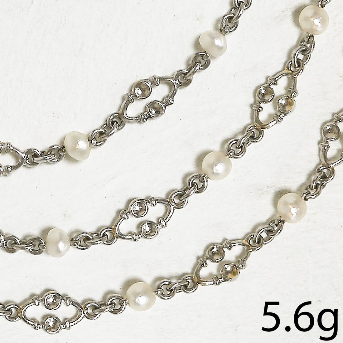 EDWARDIAN PEARL BRACELET: EDWARDIAN PEARL BRACELET,15.1 grams, testing platinum.Lovely pearls (untested).L. 19 cm.