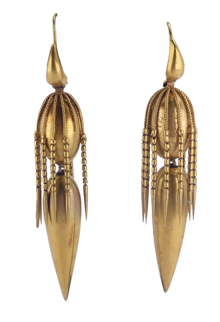 FANTASTIC PAIR OF VICTORIAN ETRUSCAN REVIVAL DROP EARRINGS: FANTASTIC PAIR OF VICTORIAN ETRUSCAN REVIVAL DROP EARRINGS,10.2 grams, testing high carat gold.The tops suspending a fine tassel drop all around the earrings, front and back, further suspending an art