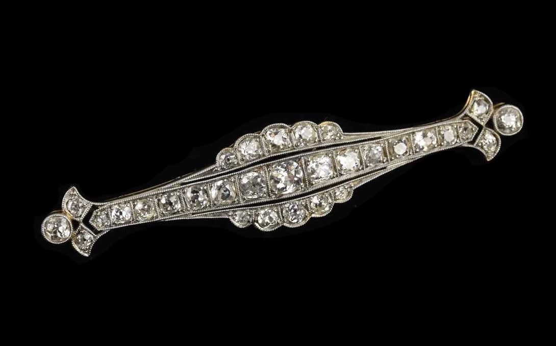 ART-DECO DIAMOND BROOCH (1 of 1)