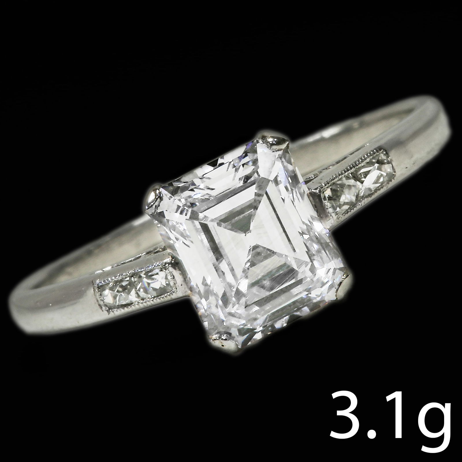 ELEGANT ART DECO DIAMOND RING (1 of 1)
