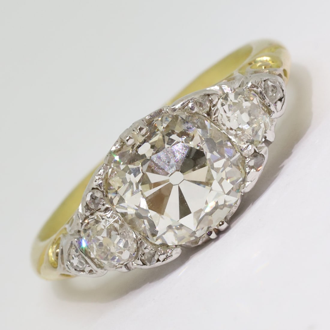 FINE ANTIQUE DIAMOND RING (1 of 1)