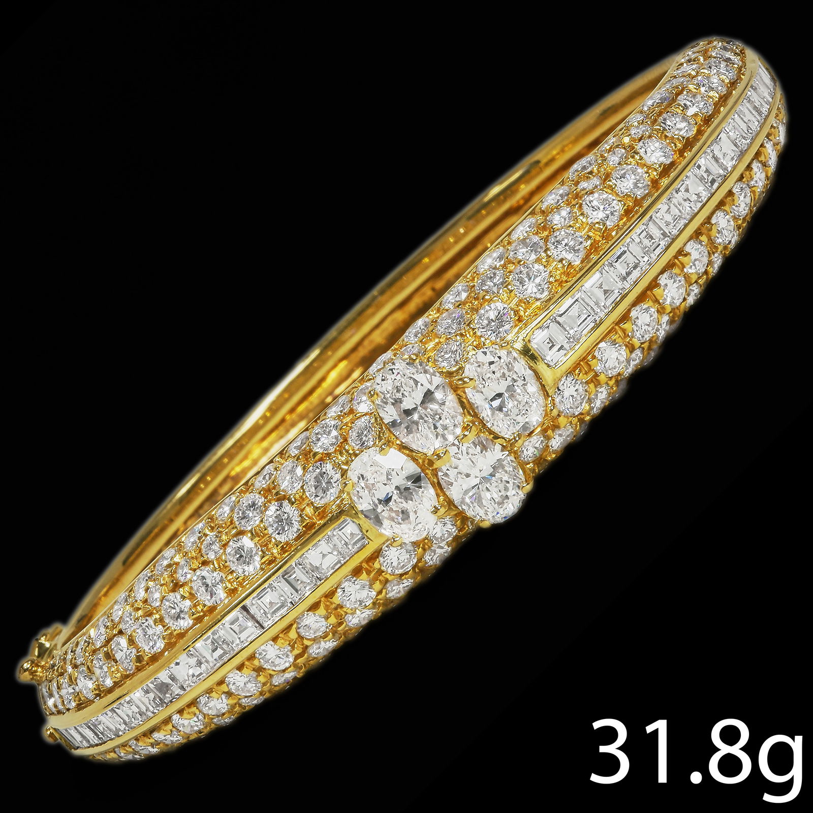 FANTASTIC DIAMOND HINGED BANGLE, APPROX. 15 CT. OF DIAMONDS (1 of 1)