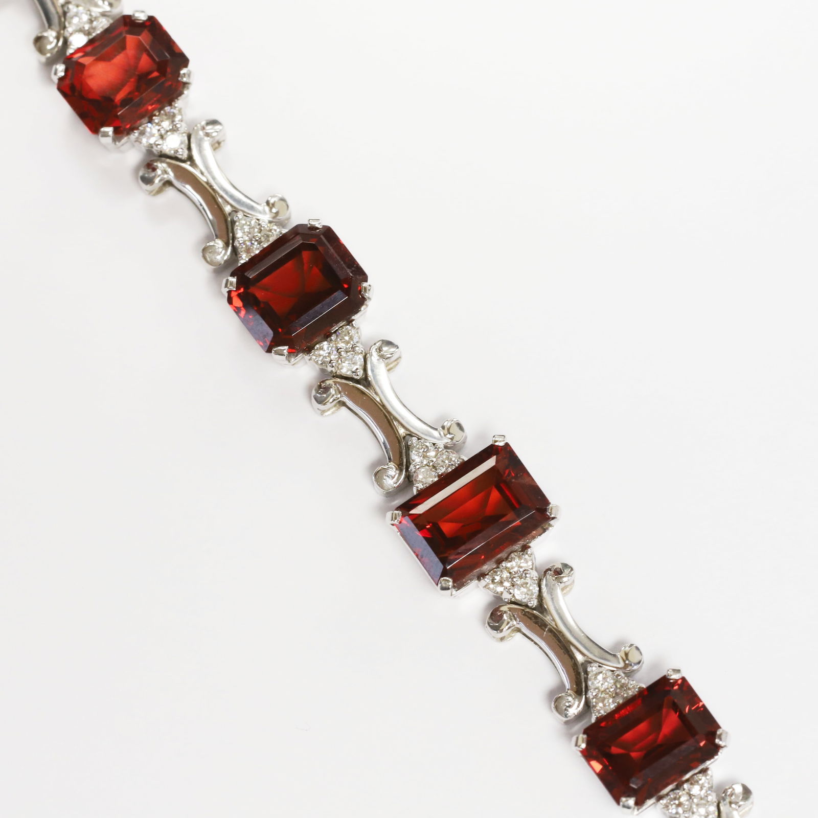CERTIFICATED RED SPINEL AND DIAMOND BRACELET (1 of 1)