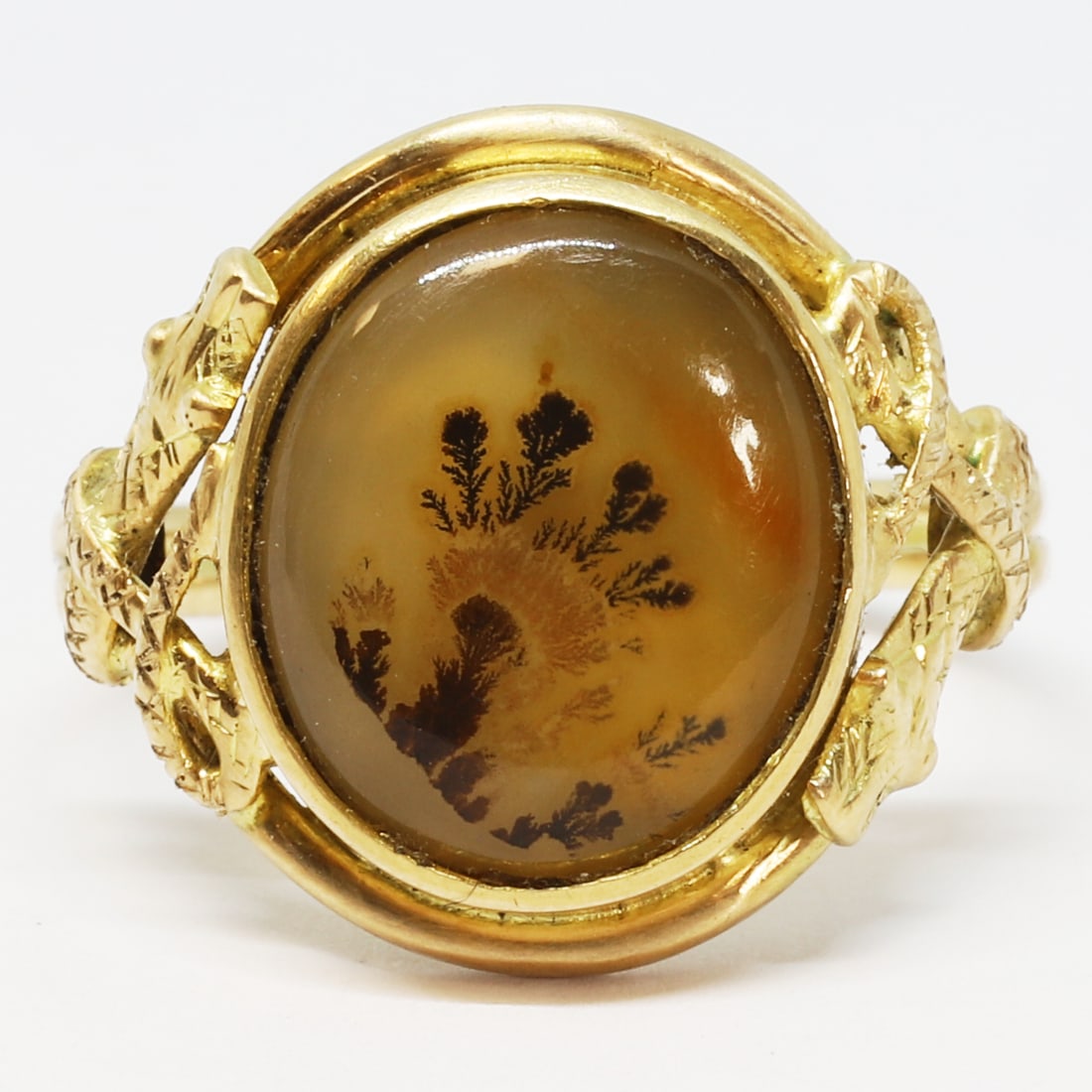 GEORGIAN DENDRITIC AGATE RING: GEORGIAN DENDRITIC AGATE RING,4 grams, testing high carat gold.Lovely dendritic agate.Size L 1/2