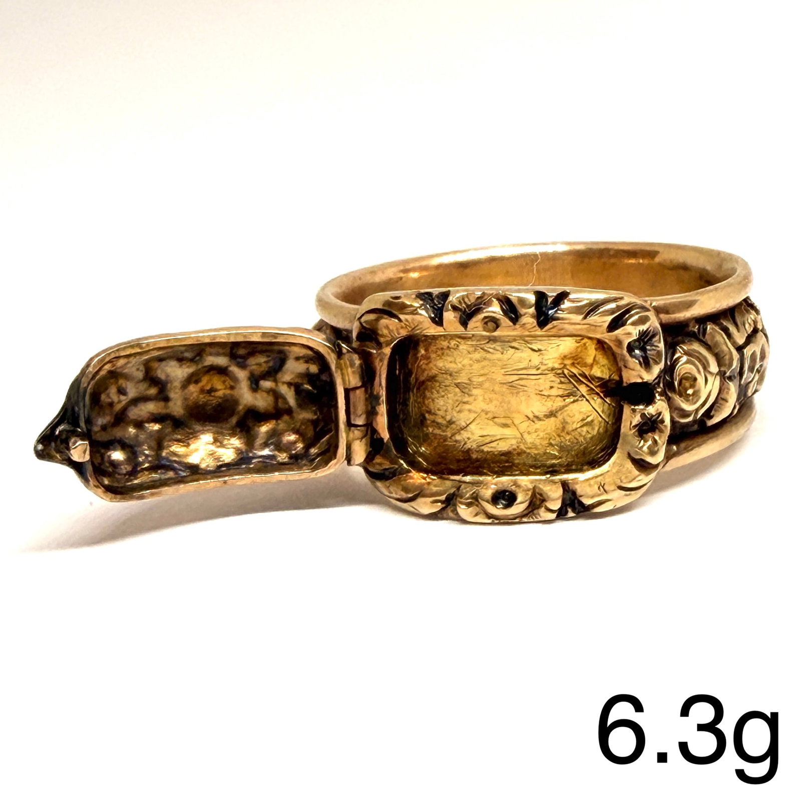 RARE AND UNUSUAL POISON RING, 1846 (1 of 1)