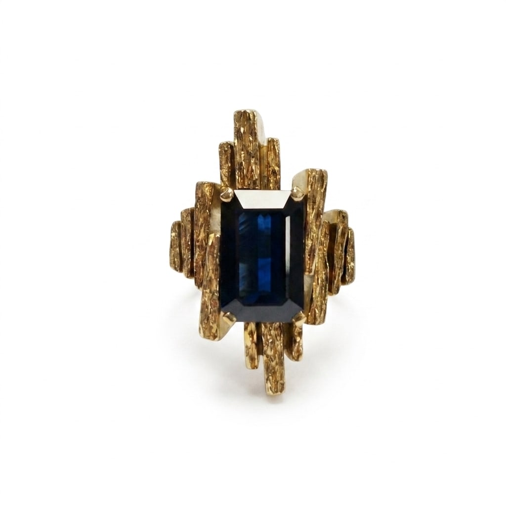 MODERNIST SAPPHIRE RING (1 of 1)