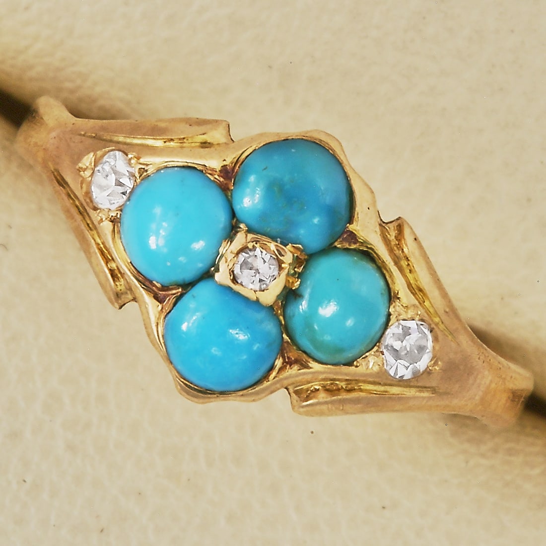 TURQUOISE AND DIAMOND GOLD RING: TURQUOISE AND DIAMOND GOLD RING,Vibrant turquoise.Diamonds bright and lively.Size K 1/2.