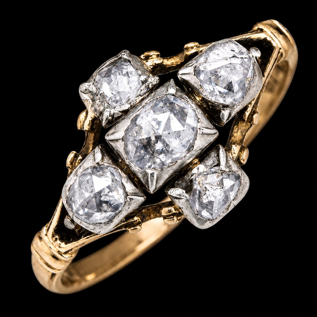 RARE GOLD GEORGIAN DIAMOND RING: RARE GOLD GEORGIAN DIAMOND RING vibrant diamonds fine craftsmanship in great condition size H