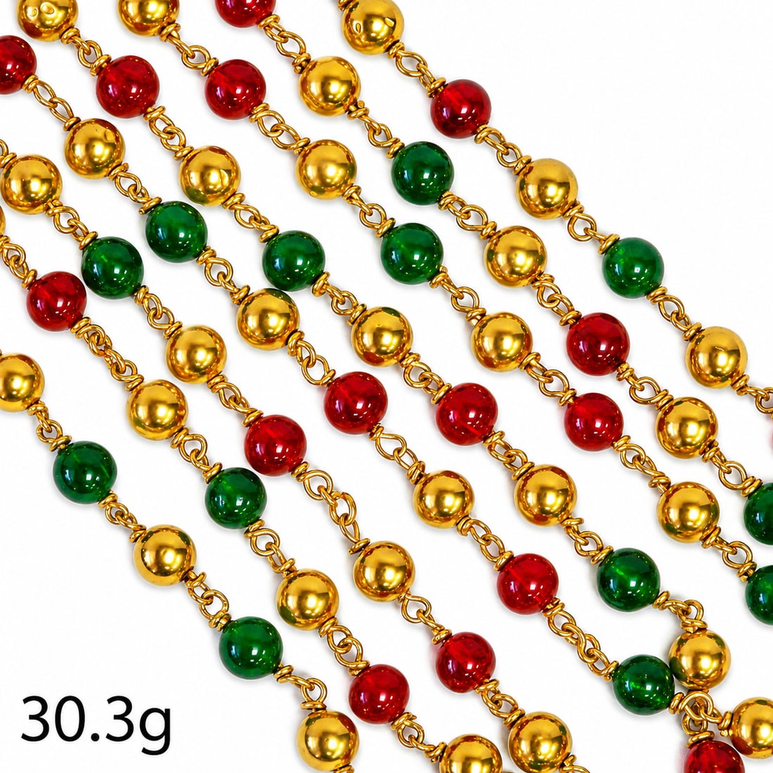 LOVELY LONG CHAIN NECKLACE: LOVELY LONG CHAIN NECKLACE,28.2 grams, testing high carat gold.The gold beads alternated with red and green beads.L. 123 cm.