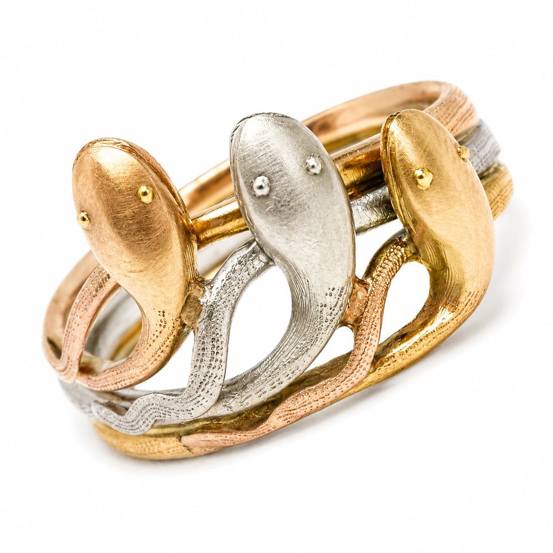 UNUSUAL 3-COLOUR GOLD TRIPLE SNAKE RING: UNUSUAL 3-COLOUR GOLD TRIPLE SNAKE RING,8 grams, testing high carat gold.Made in yellow, white and rose gold.Size L.