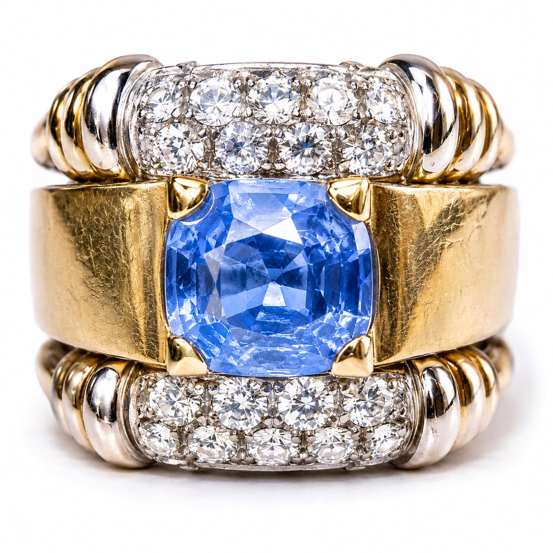 SAPPHIRE AND DIAMOND RING (1 of 1)