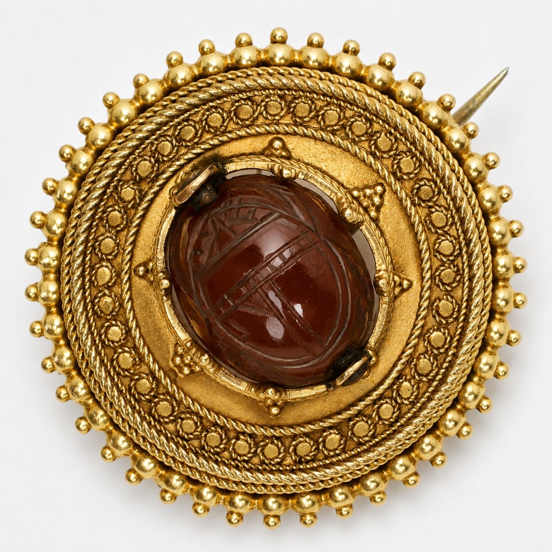 FINE VICTORIAN ETRUSCAN REVIVAL SCARAB BROOCH (1 of 1)